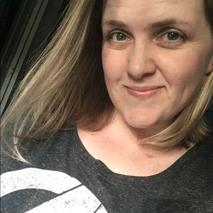 Meet your Posher, Christy